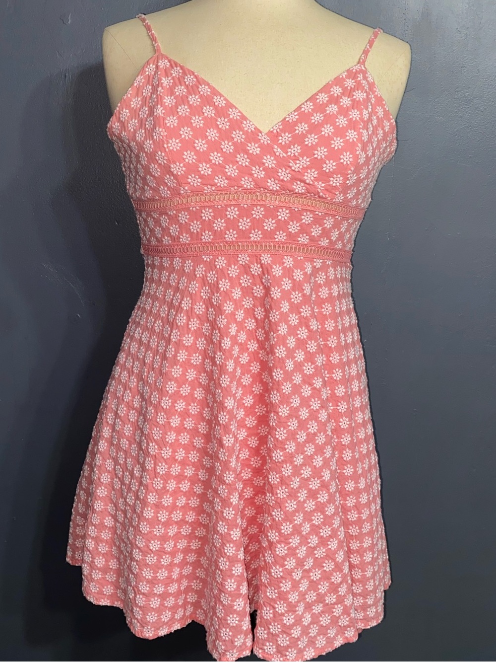 VGUC JUN & IVY floral eyelet skater dress size small